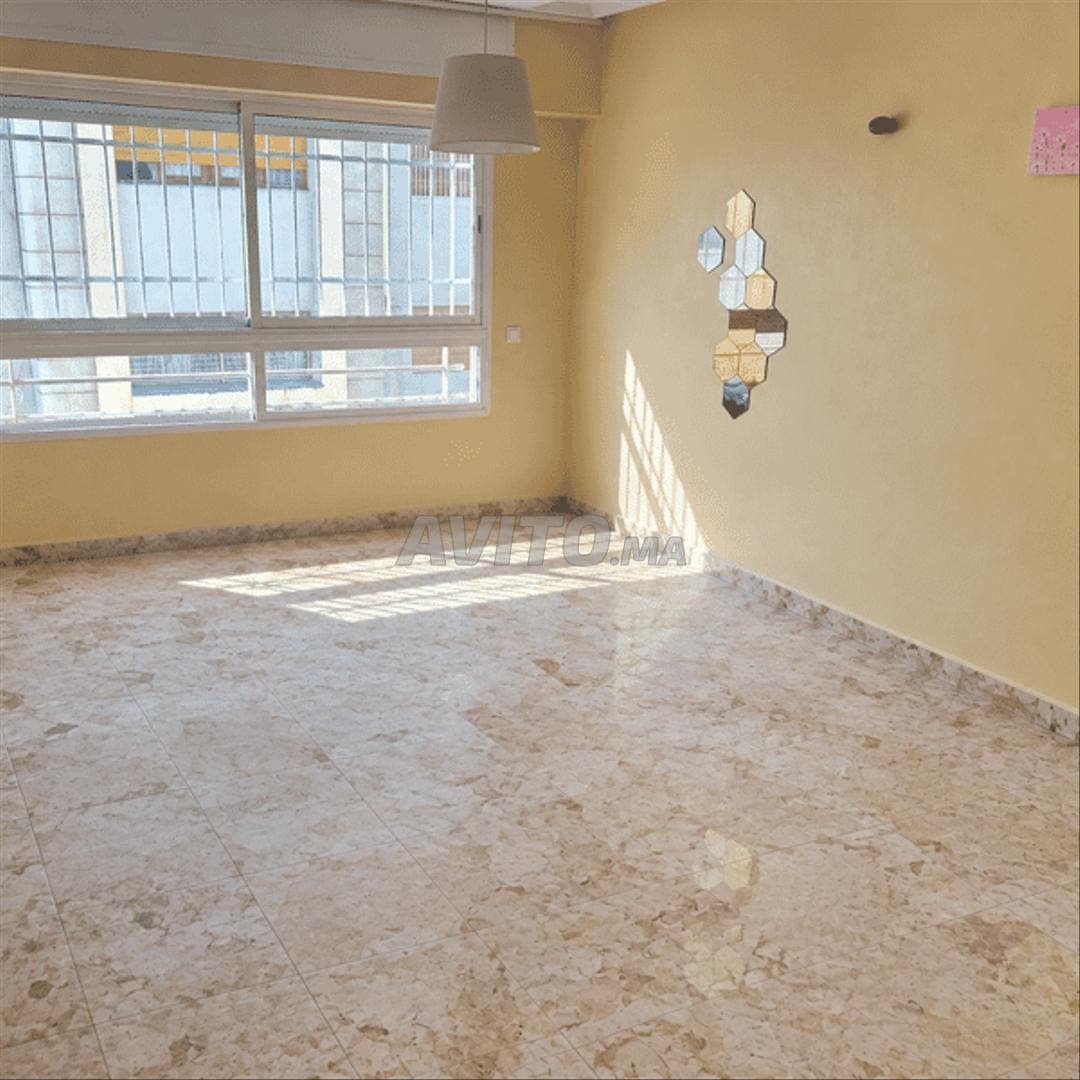 216024-Piso en alquiler por 8000DH en Val Fleuri