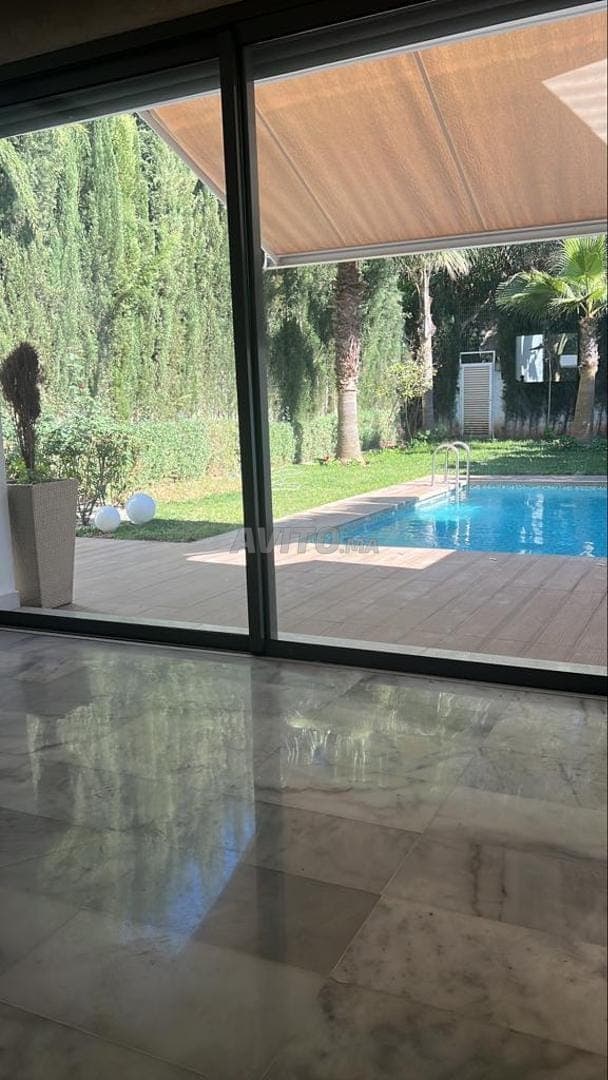 Villa à louer La Ville Verte avec piscine 356 m²