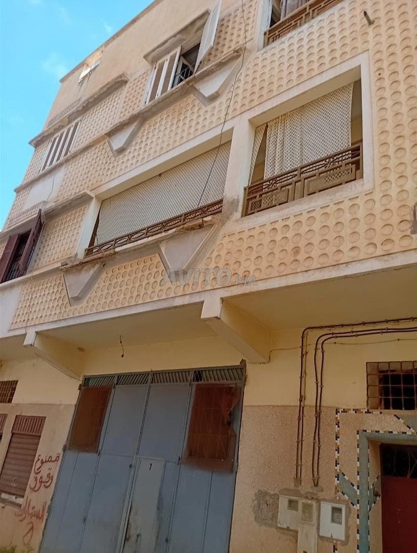 محل تجاري للبيع في حي حمزة، برკان