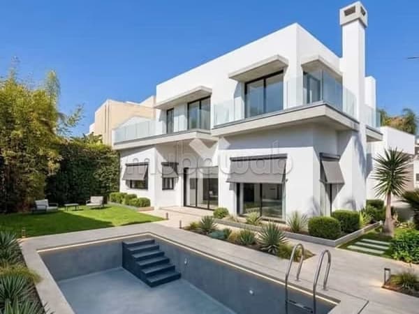 Villa à Vendre de 462.0 m² à Casablanca, Californie