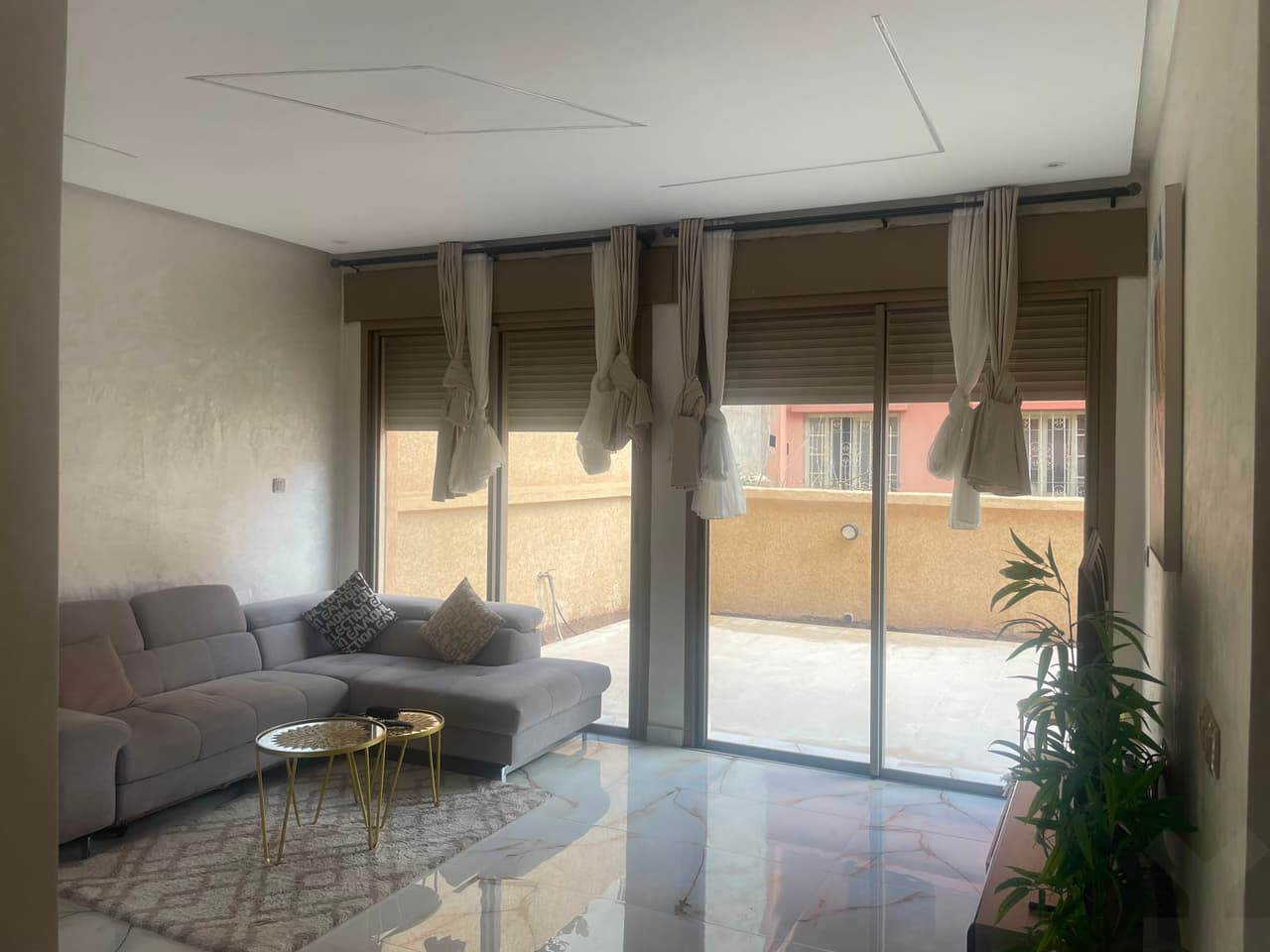 Villa 286 m² for sale in Marrakech Boulvard Moulay Abdellah - Route De Safi