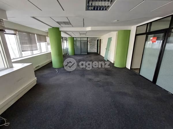 Office for rent 116 m² Les Hôpitaux Casablanca