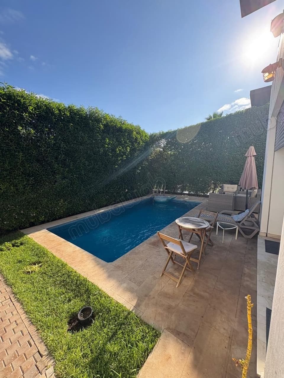 À louer villa meublé à dar bouazza