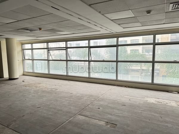 Beaux bureaux à louer à Racine. Surface totale 350 m²
