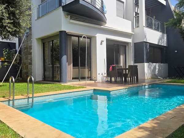 Villa 426 m² for sale in Bouskoura Bouskoura