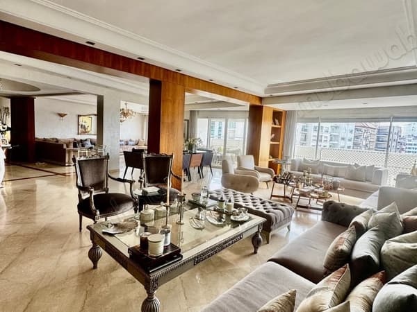 À louer – appartement d’exception meublé, 420 m², 5 chambres, sans vis à vis