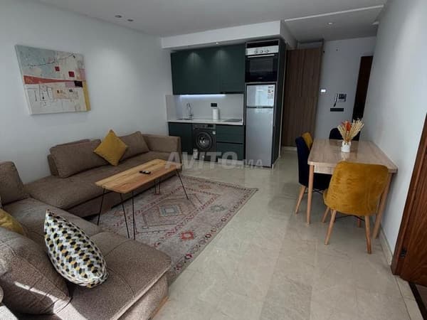 🏡 STUDIO MEUBLÉ AVEC TERRASSE À LOUER – ANFA