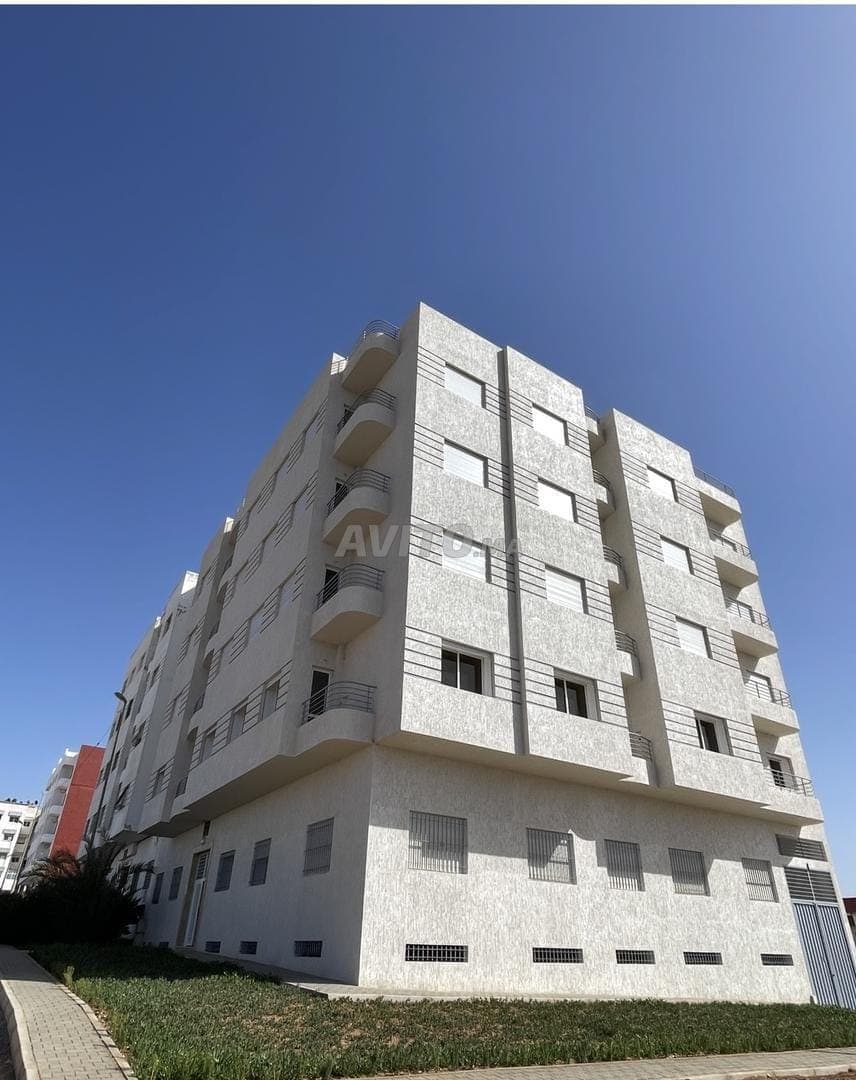 Apartments for sale with housing assistance