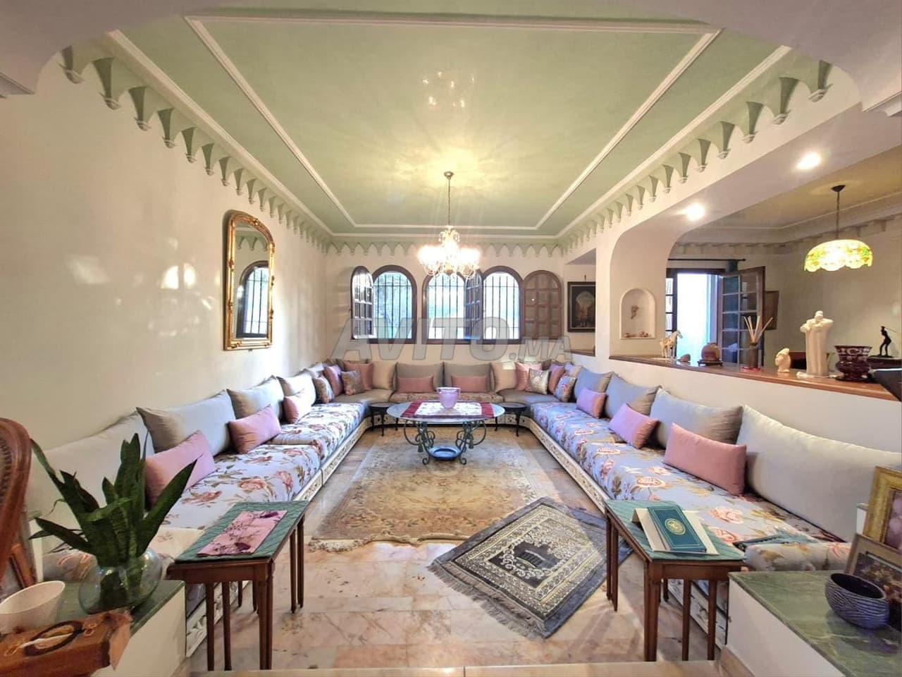 Villa te koop in Ain Diab 430 m²