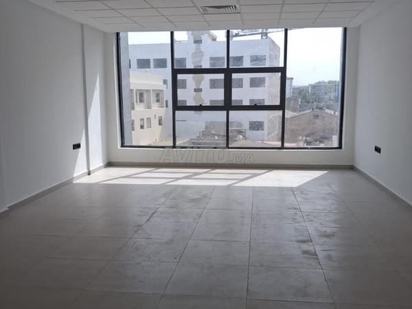 Plateau Bureau Neuf AIN SEBAA- 49 m² avec Parking