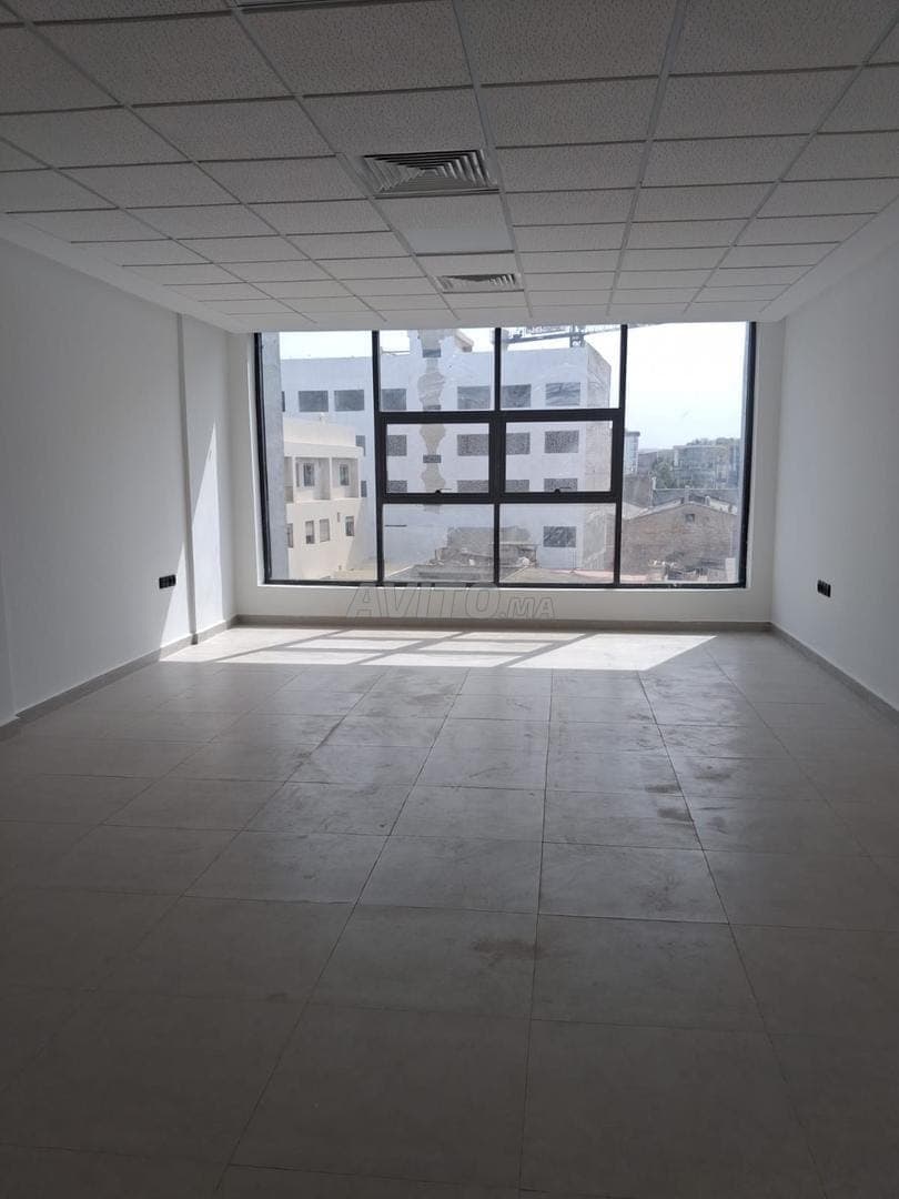 Plateau Bureau Neuf AIN SEBAA- 49 m² avec Parking