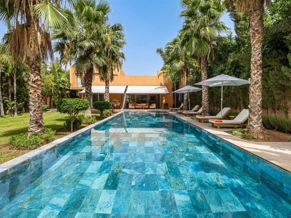 US School villa, furnished, no overlooking