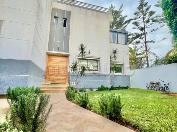 Villa de Prestige de 270m² à vendre
