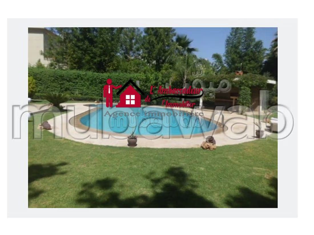 Villa de 1422 m2 à Californie TRES BONNE AFFAIRE