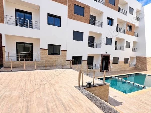 Appartement te koop in Martil. Totale oppervlakte van 58 m². Schotelantenne en…