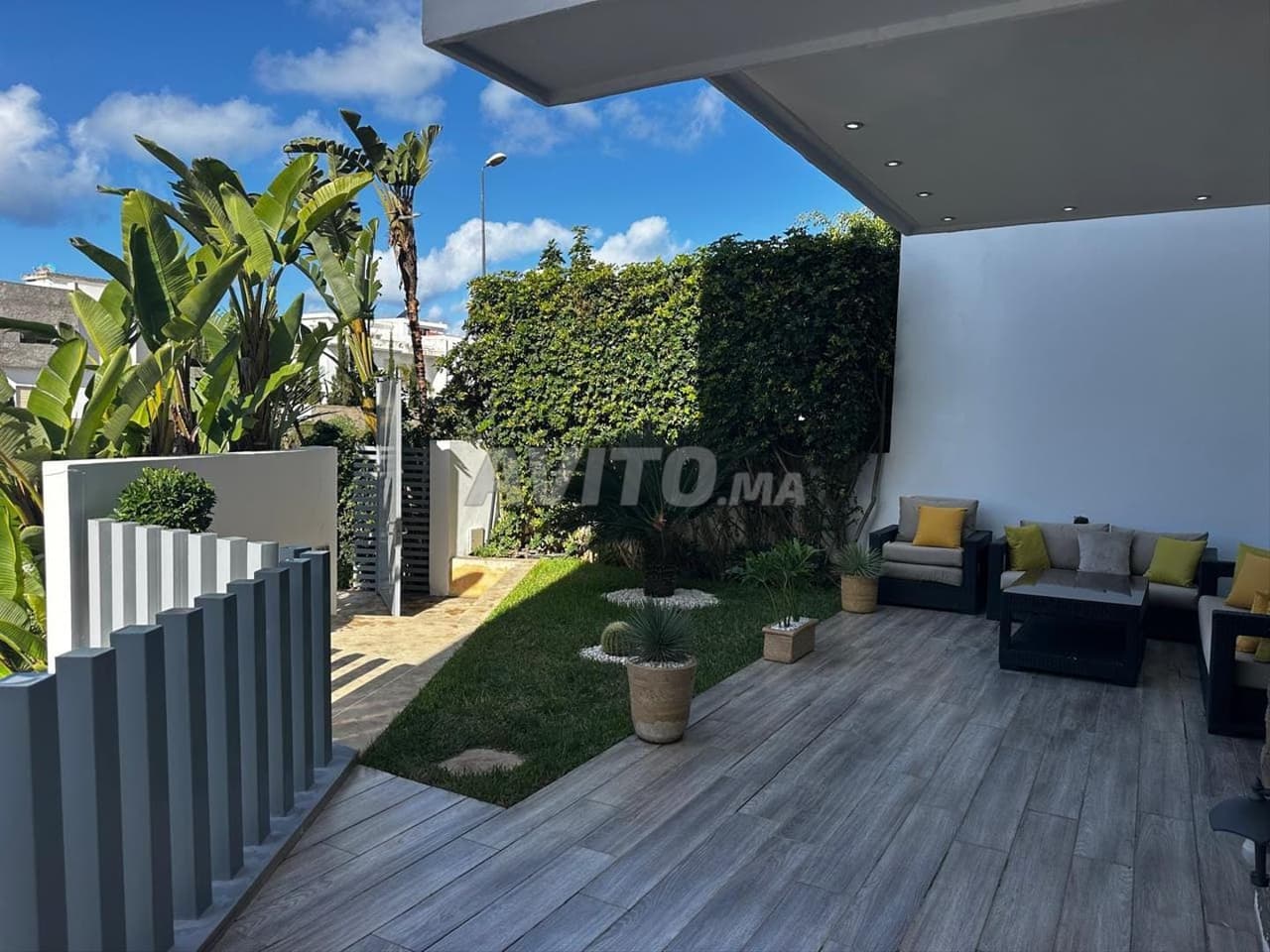 Location Exceptionnelle Villa Meublée de Luxe