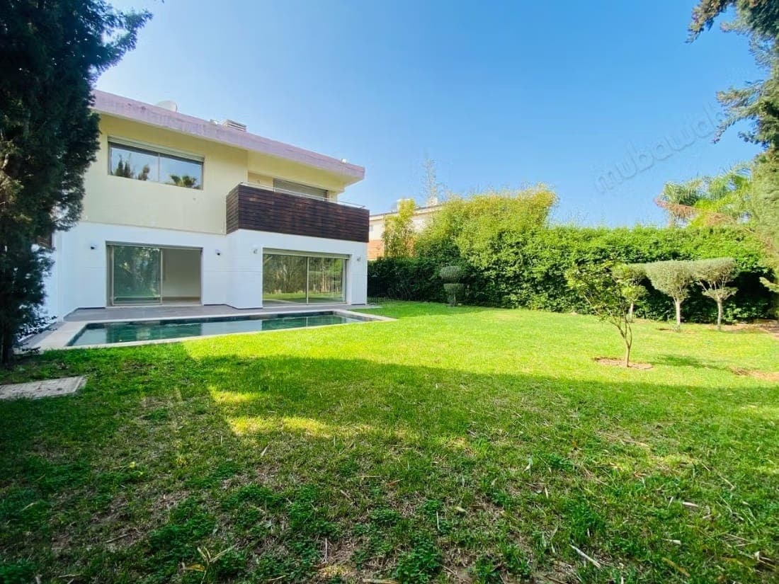 Villa adosada de prestigio de 4 habitaciones en alquiler – Prestigia Ville Verte Bouskoura