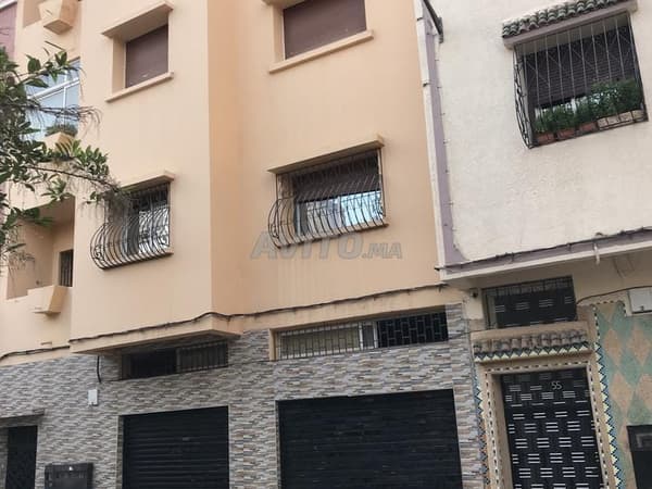 Commercieel pand te koop 91 m² محل تجاري للبيع