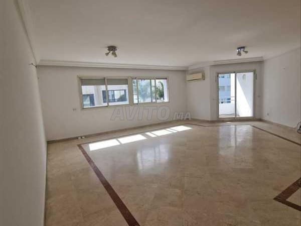 212418-Appt à louer à 11500DH à Triangle D'Or