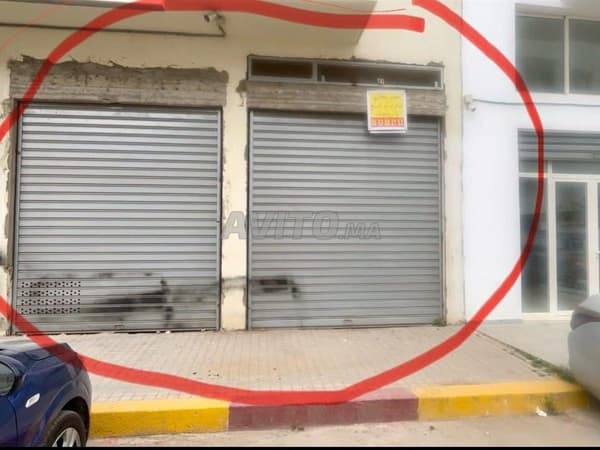 محل تجاري مساحته 33 م²