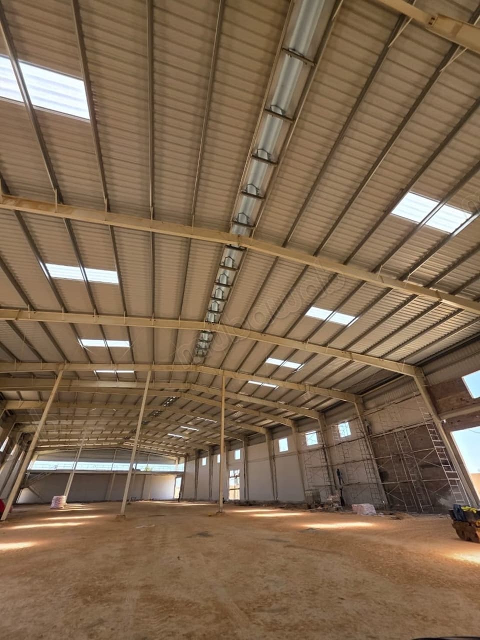 Unités industrielle neuve aux normes internationales de 8.000 m de surface utile a la…