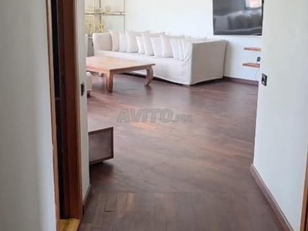 Wohnung zu verkaufen in Rabat, Viertel Hay Nahil, 150 Meter