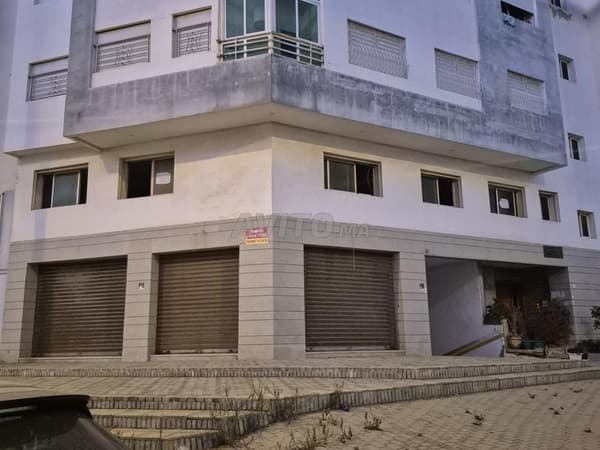 Commercial shop for rent in Heddada