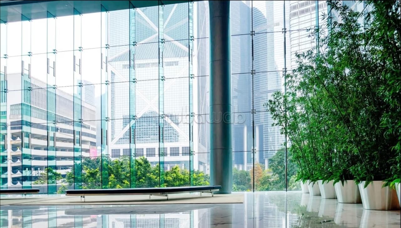 Bureau de 1550 m2 à CFC à la vente