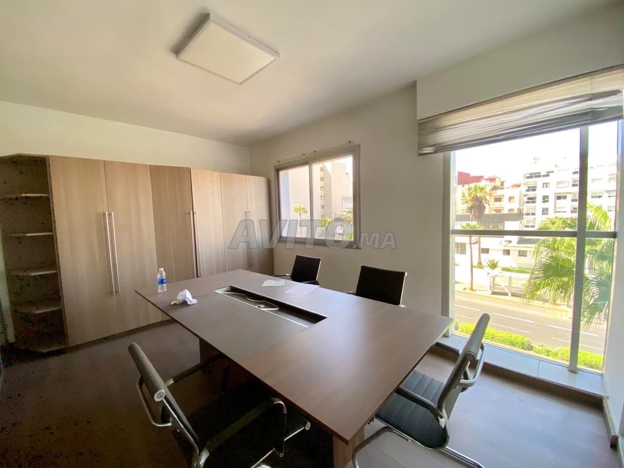PLATEAU DE BUREAU AMÉNAGÉ 63M BOURGOGNE