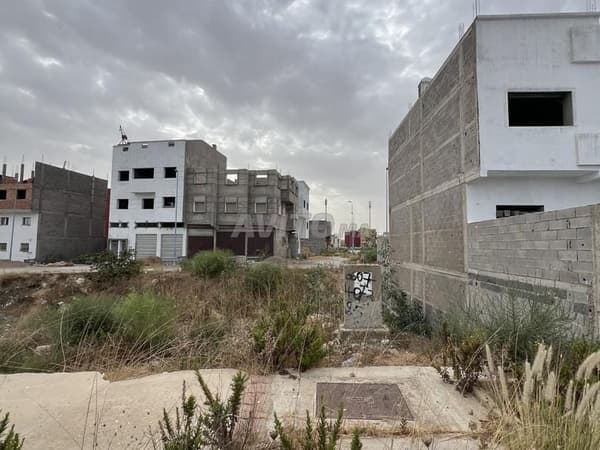 Terrain de Villa 2 façades Sidi Bouzid