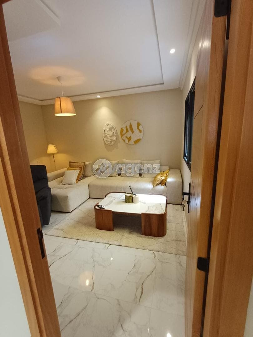 MHD-MHD-1225 - Appartement à vendre à Hay Salam