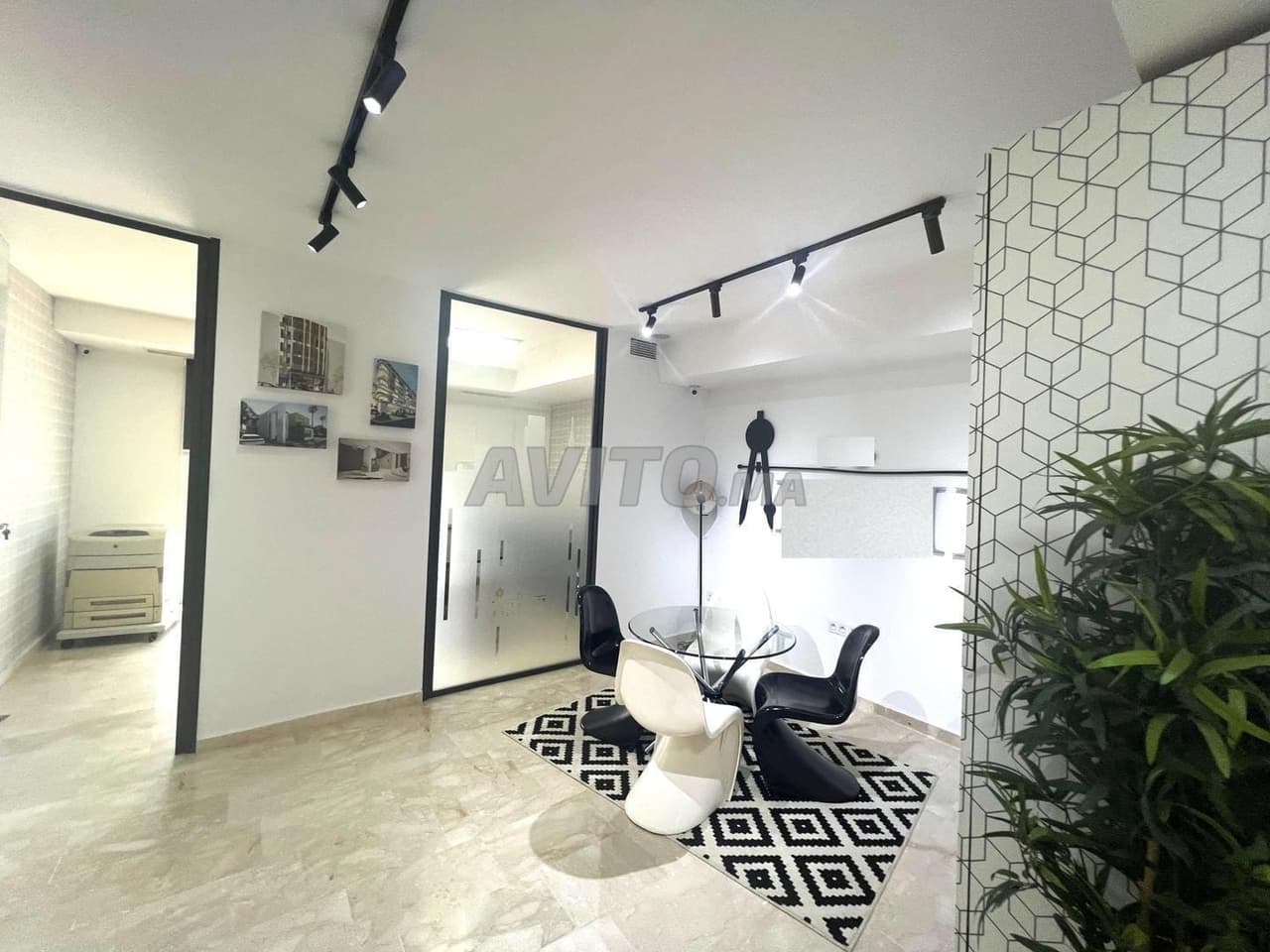 Office of 74m2 on bd Ghandi