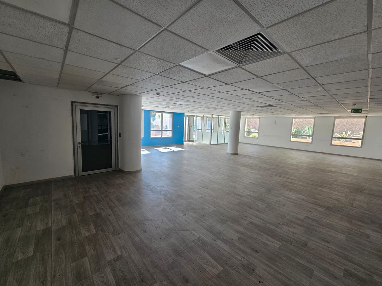 Kantoorverdieping van 240 m² te huur Sidi Maârouf