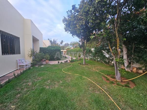Wunderschöne ebenerdige Villa in Bir Kacem Souissi