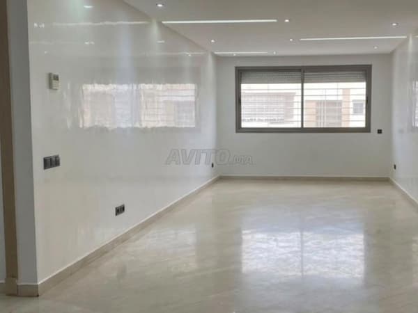 Leeg appartement met 3 slaapkamers te huur in Ferme Bretone
