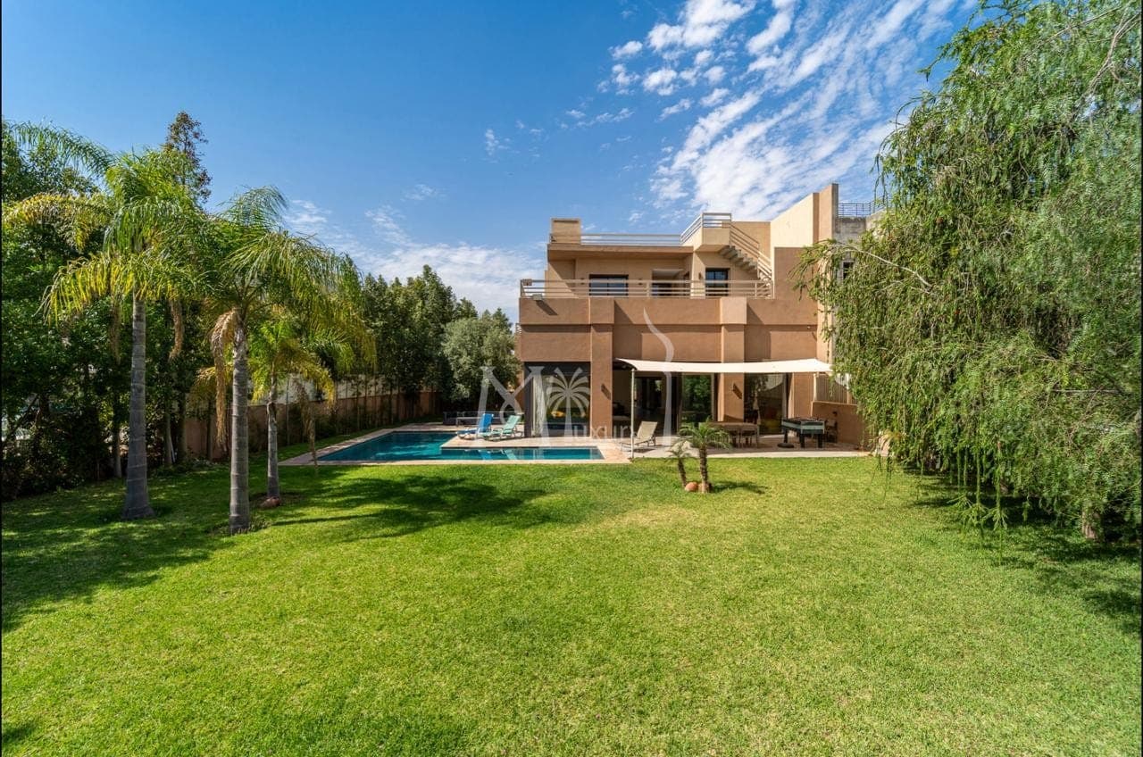 Villa for Sale in Tahanaoute Road