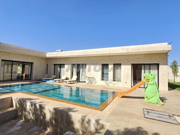 Belle villa à vendre à Marrakech.