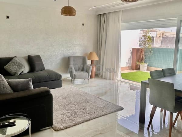 Gemeubileerd appartement met terras