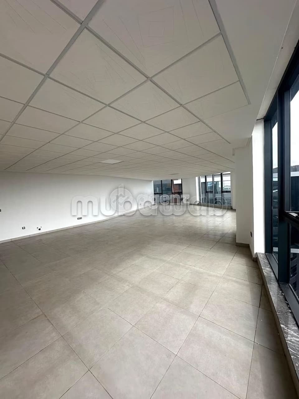 Büro zu verkaufen 126 m² Roches Noires Casablanca