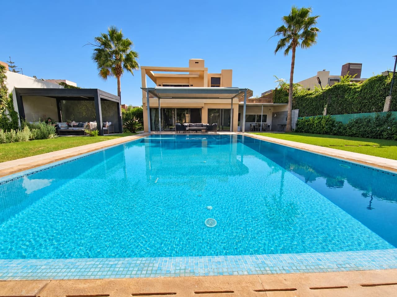Villa 1390 m² à vendre à Bouskoura Bouskoura