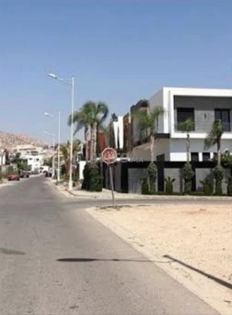 Terrain Villa 320 m2 à Hay Mohammadi