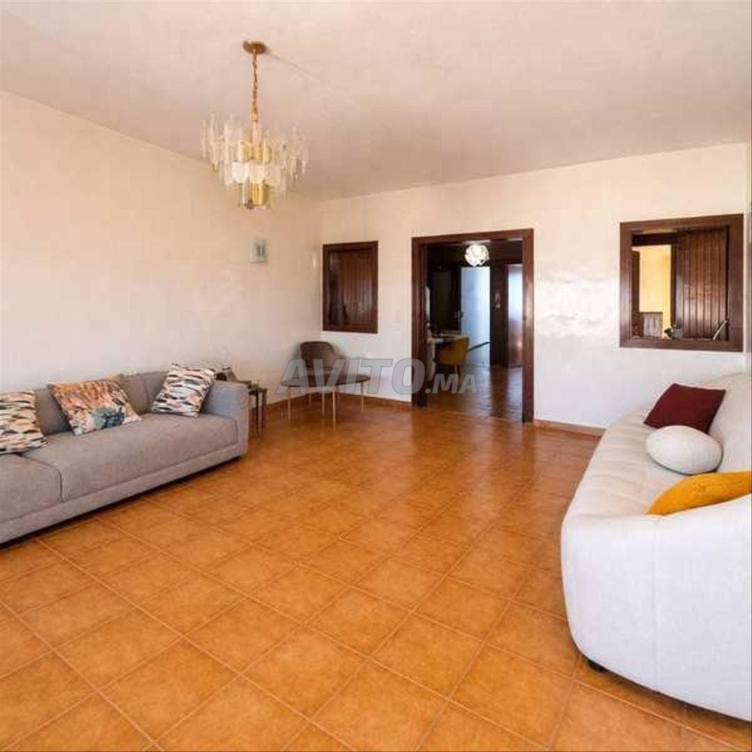 152876-بيع شقة بالدار البيضاء النخيل (المعاريف)