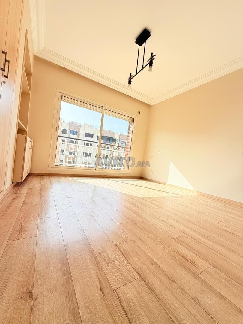 Appartement 195m² à Triangle d'Or Racine