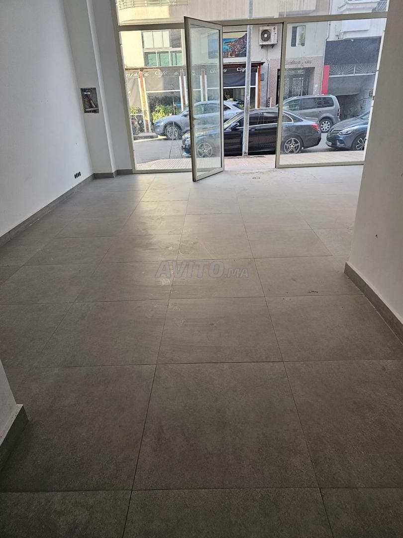 Magasin Commercial à louer – Quartier des Hôpitaux