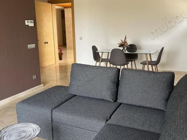 شقة مفروشة بطابق أرضي مع حديقة في PRESTIGIA حي الرياض