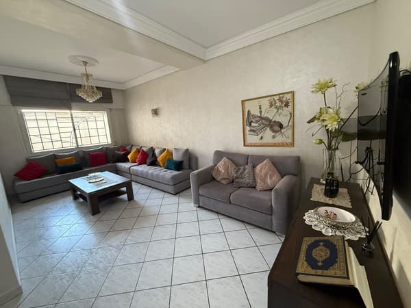 MAÂRIF EXTENSION – BEL APPARTEMENT VIDE À LOUER 2 CH