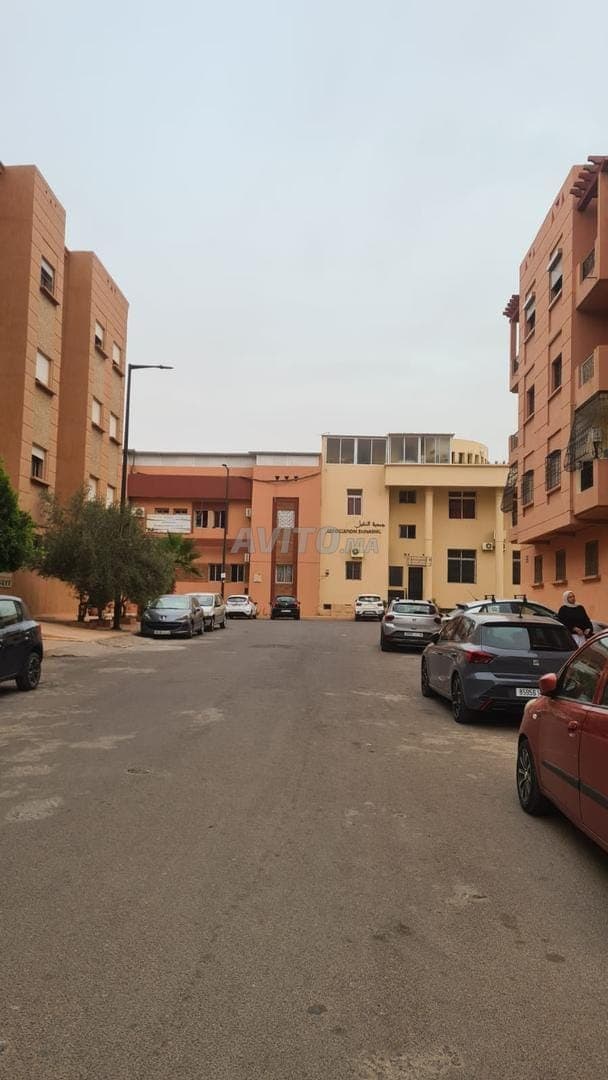 محل تجاري بحي جيليز مراكش يصلح مقهى أو مطعماً