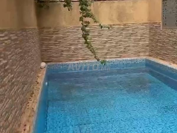 Villa à louer mensuellement à Tarqa