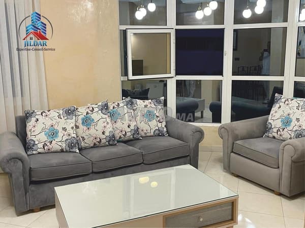 Gemeubileerd appartement met zeezicht te huur in Tanger