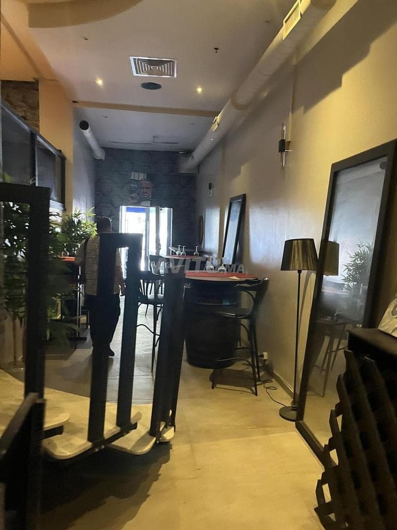 مطعم للإيجار في المثلث الذهبي